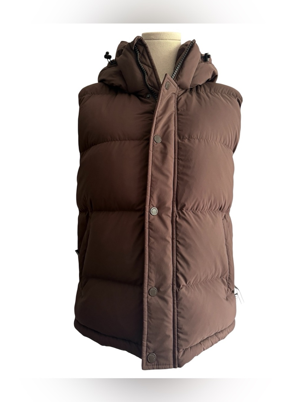Aritzia Super Puff Vest – NWT - Picture 2 of 10